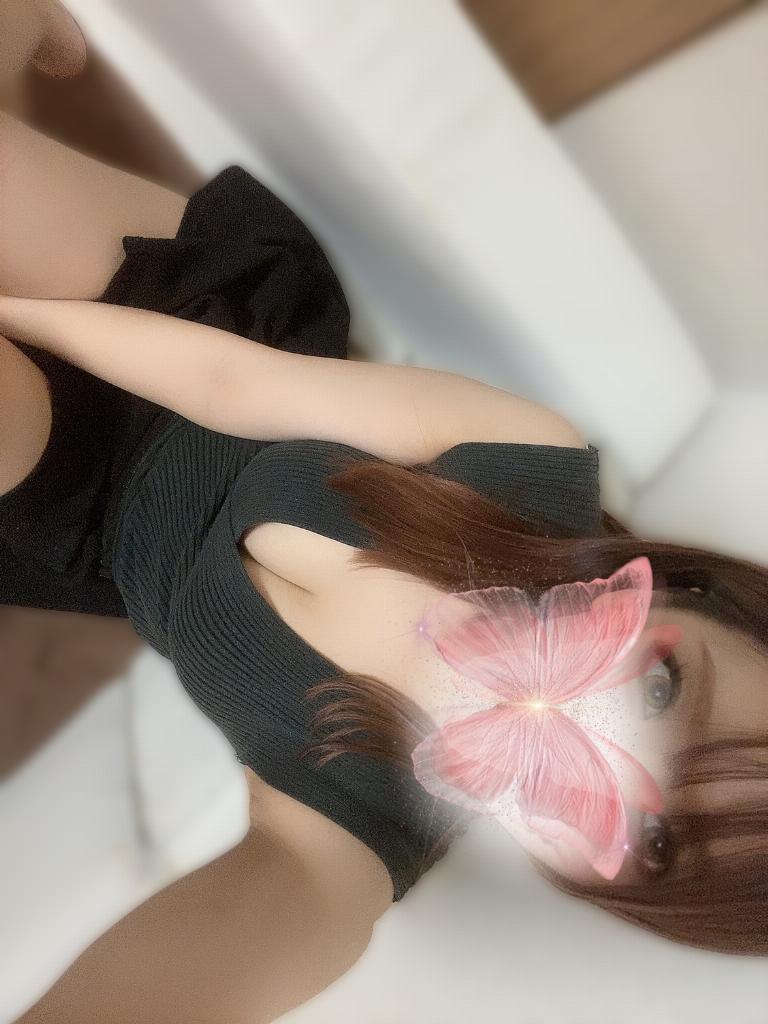 末広えま