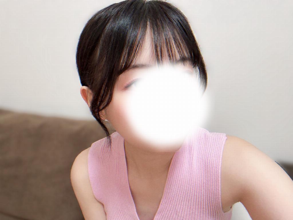 小春ゆな