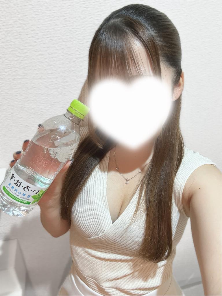 月乃りり