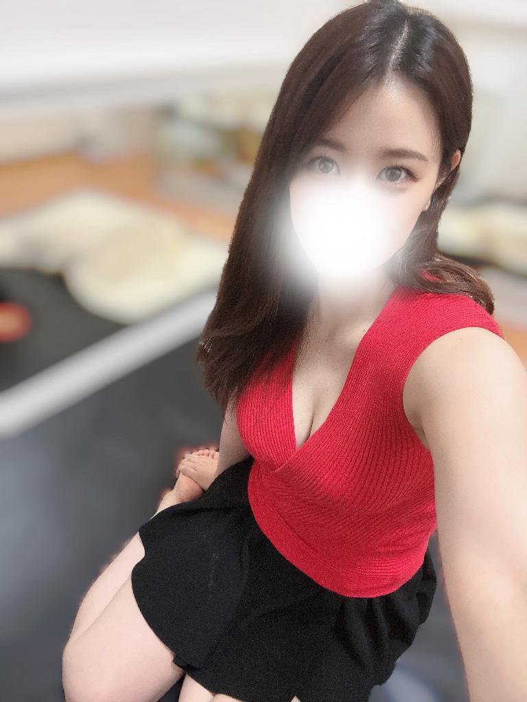 青山すずは
