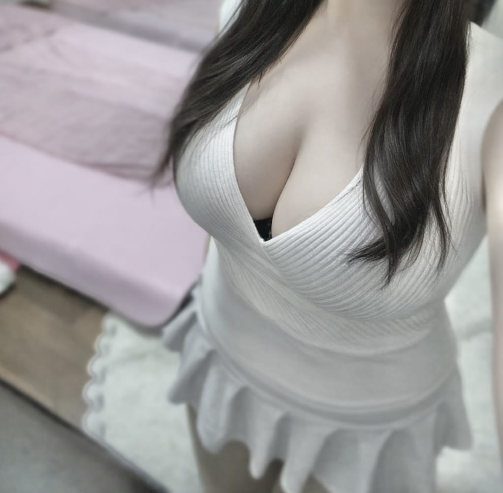 星乃くるみ