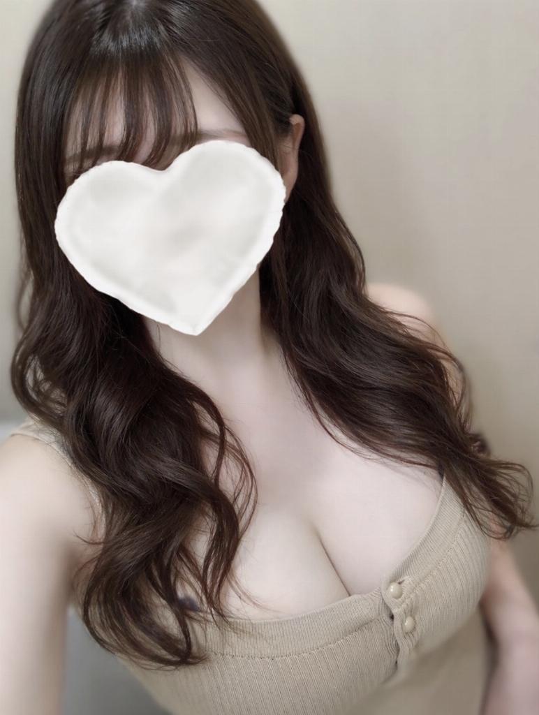 星乃くるみ