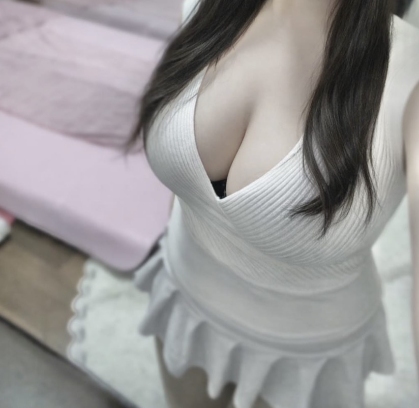 星乃くるみ