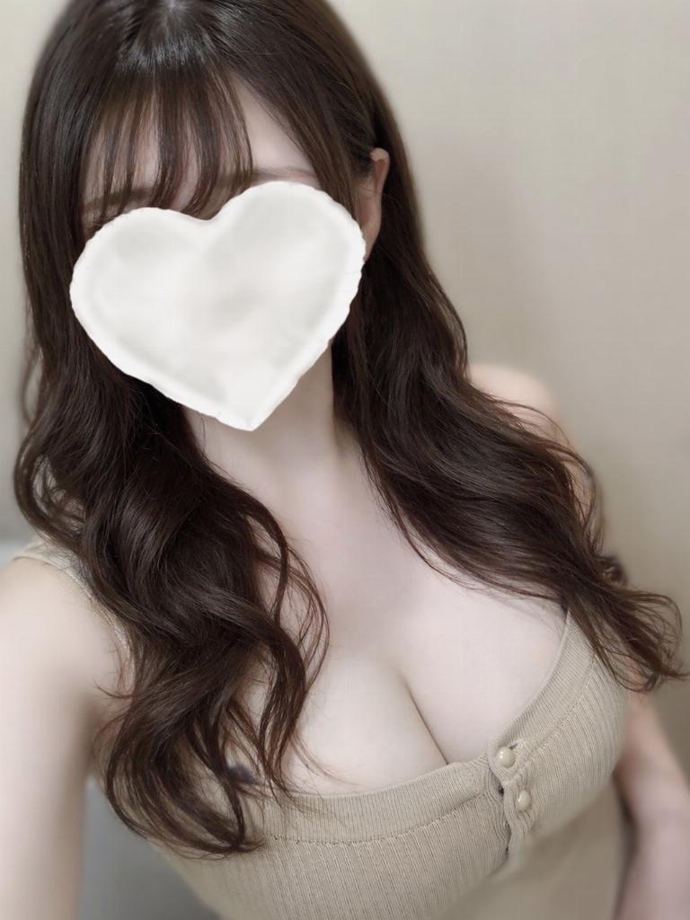 星乃くるみ