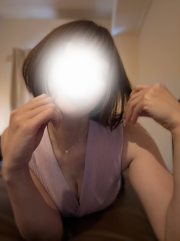 七瀬なつき